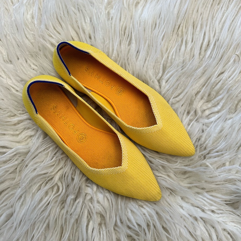 Rothy’s yellow pointed toe flats ladies size 9.5
